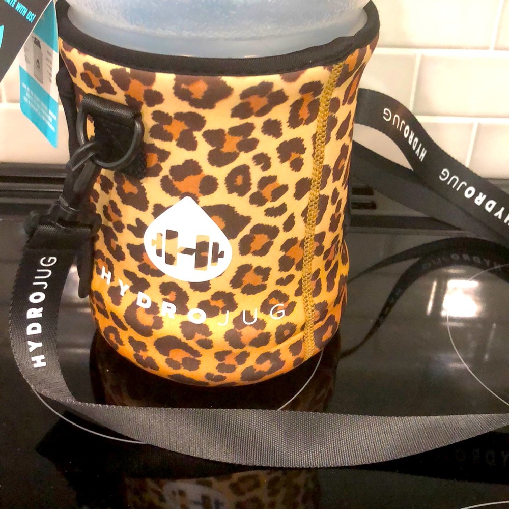 HydroJug Cheetah Print Sleeve - SoldOut Product